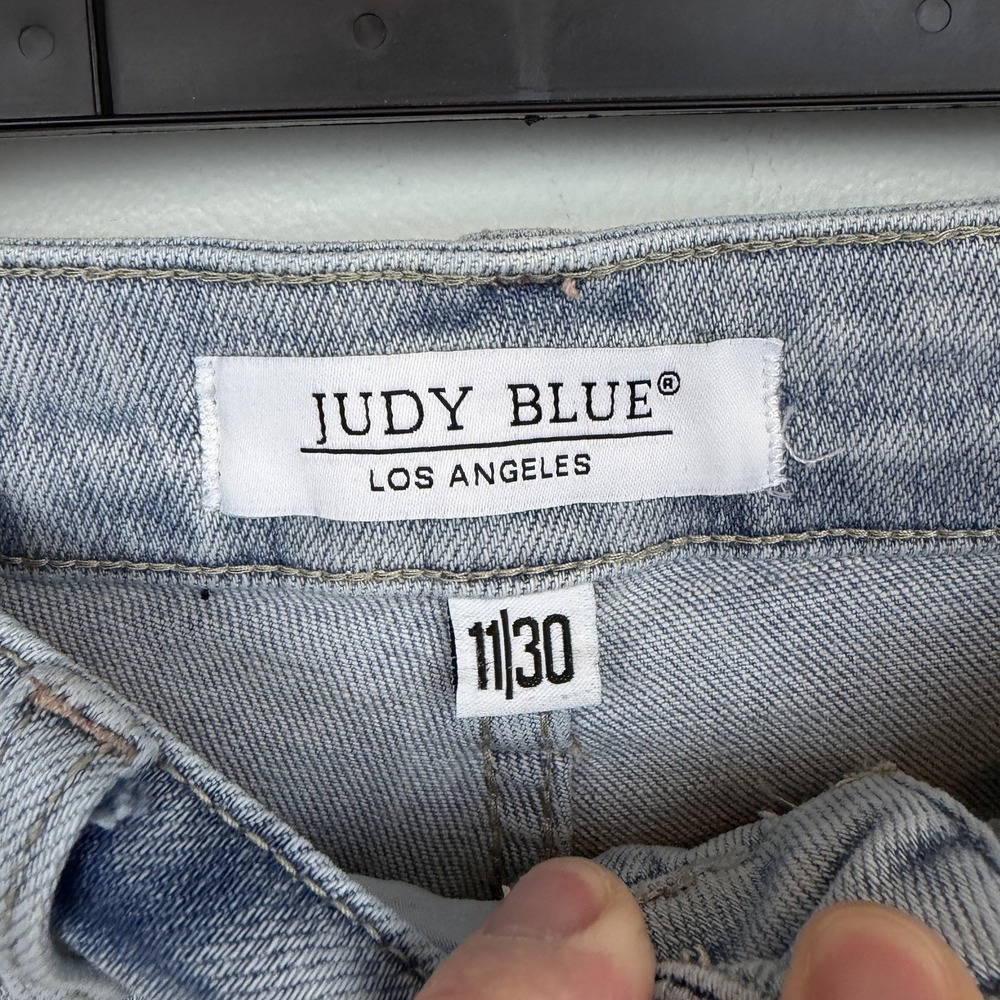 Judy Blue Jeans Womens 11/30 Light Wash Distressed Skinny Stretch Denim JB88431 - Picture 3 of 10